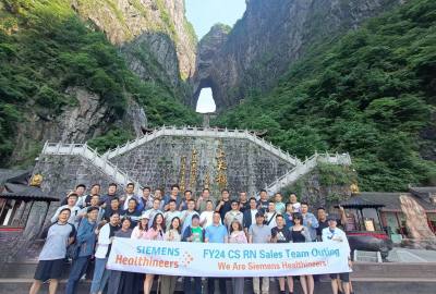 張家界康輝旅行社每日接待分享，品質(zhì)旅游，選擇康輝！